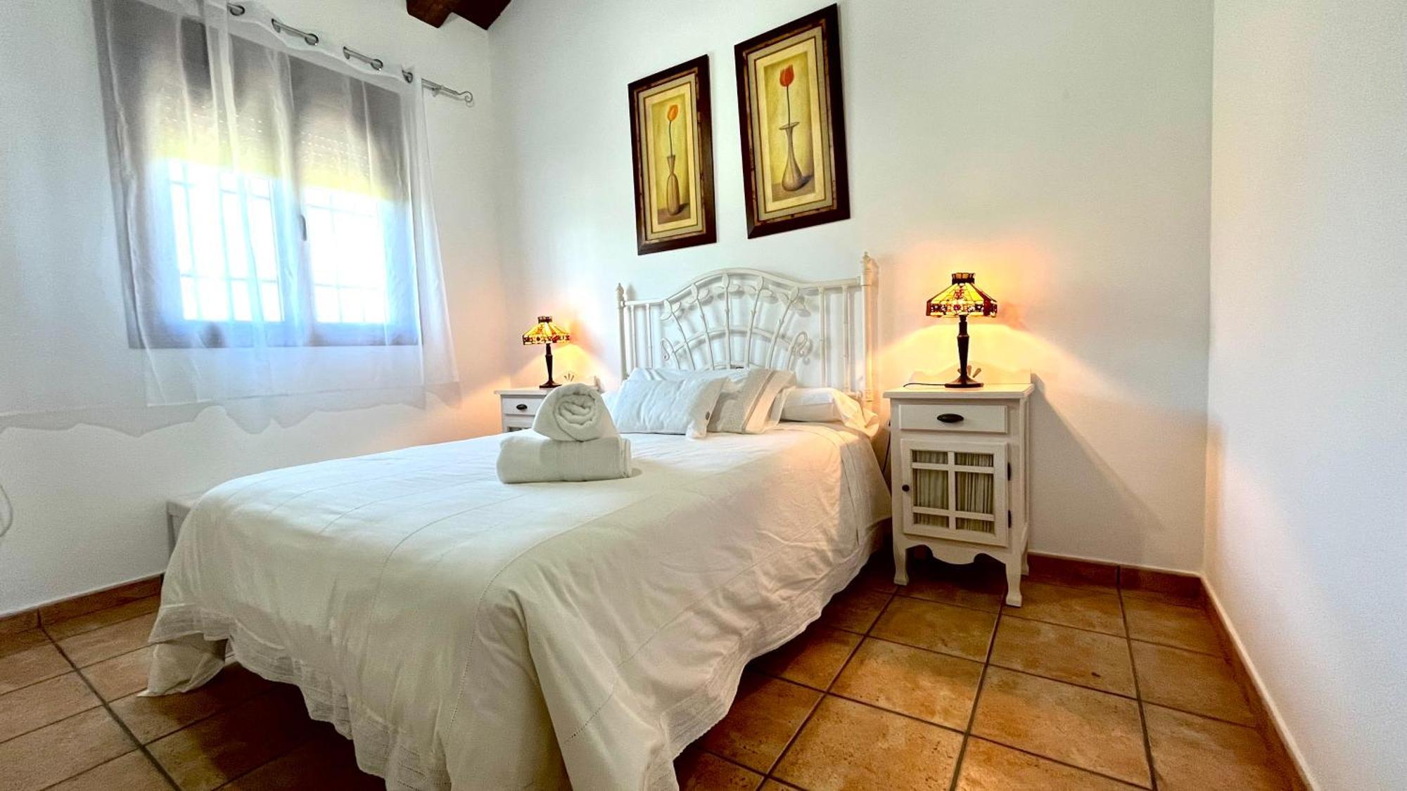 Casa Rural Montes De Trigo เฮเรส เด ลอส คาบาลเญรอส ภายนอก รูปภาพ